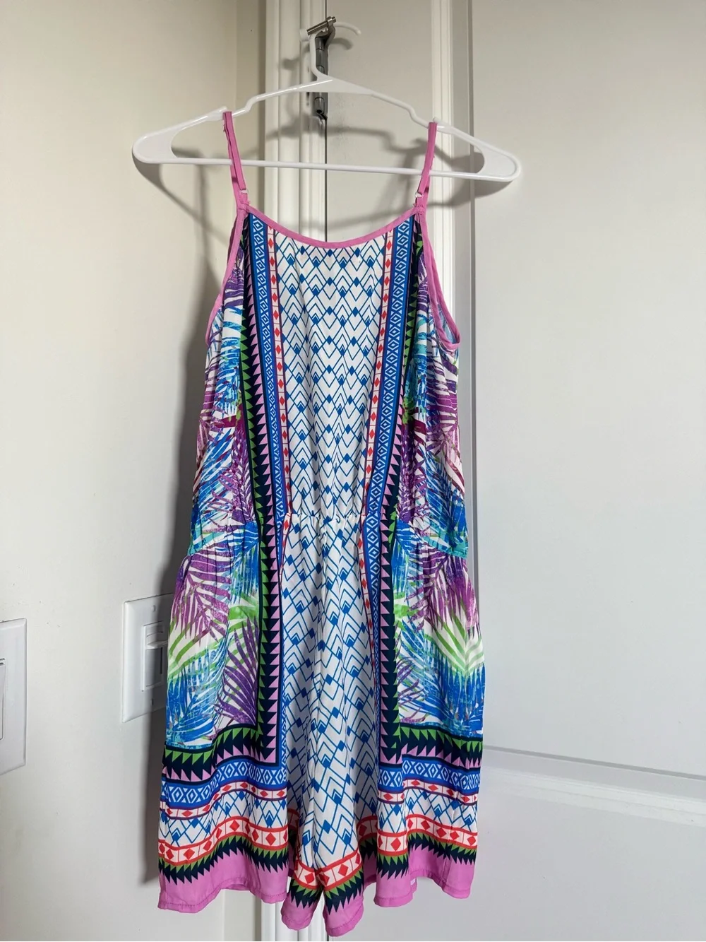 NWT Wet Seal Boho Tropical Print Romper Adjustable Straps Lined Shorts | Small